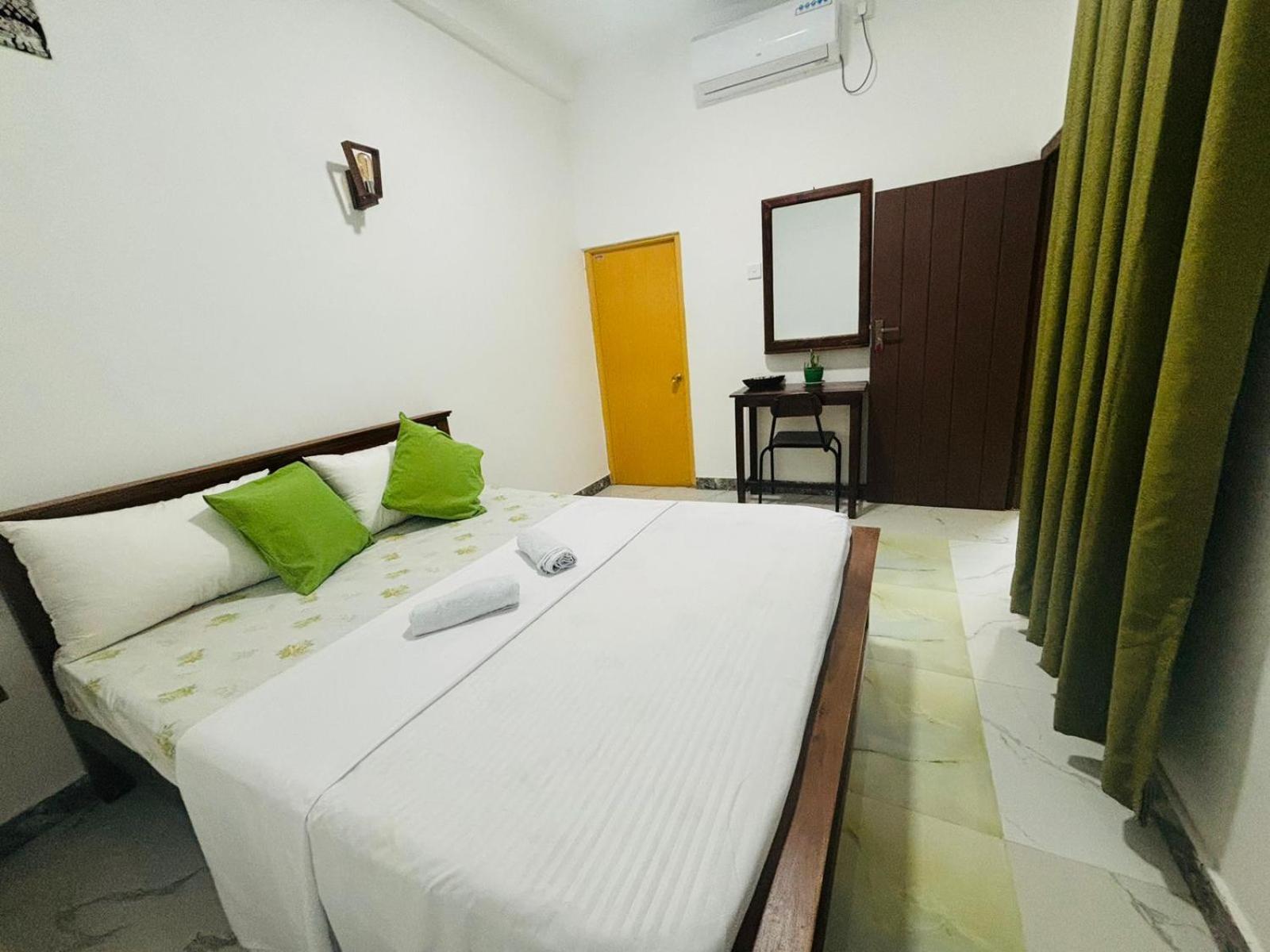 Jaya Villa - Near Airport Negombo Luaran gambar